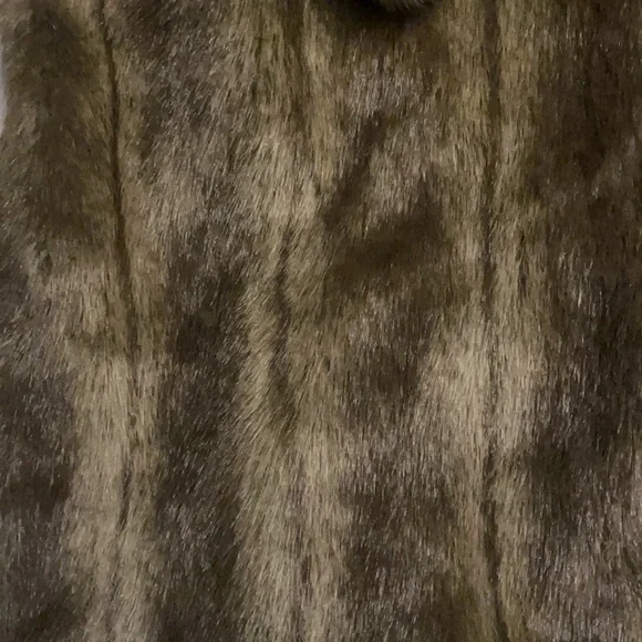 Worthington Brown Faux Fur Coat - Picture 5 of 10